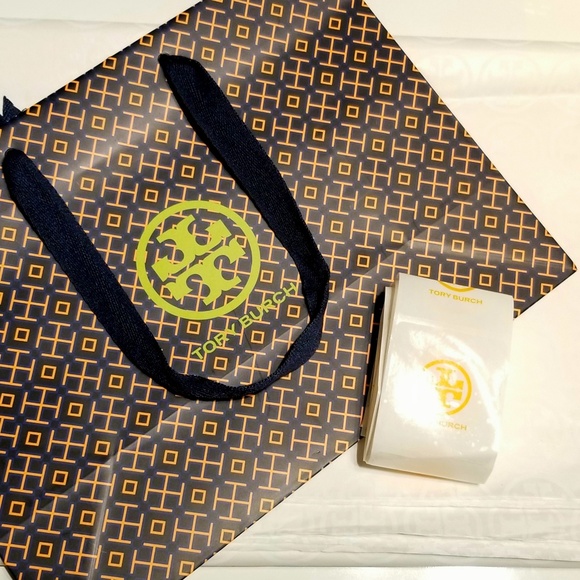 💥💥SOLD💥💥🆕️ Tory Burch Thea Mini Backpack - Picture 8 of 8